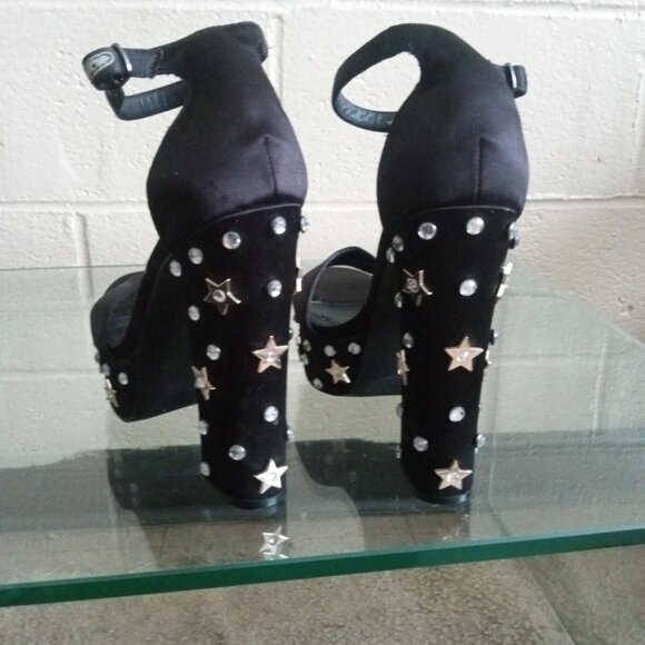 High platform heels - Picture 5 of 5